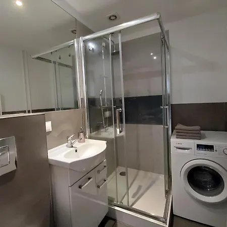 New Almanak Apartman